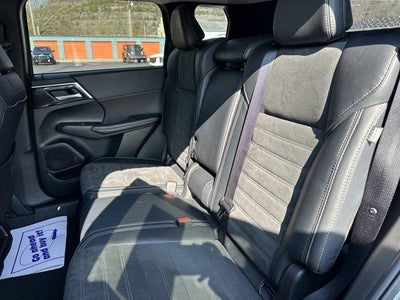 2024 Mitsubishi Outlander SE FWD