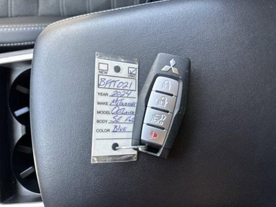 2024 Mitsubishi Outlander SE FWD