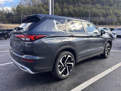 2024 Mitsubishi Outlander SE FWD