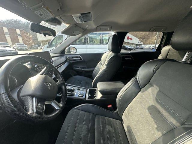 2024 Mitsubishi Outlander SE FWD