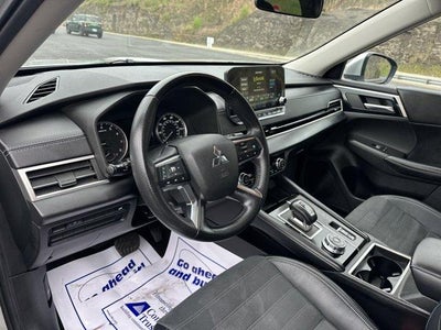 2022 Mitsubishi Outlander SE S-AWC