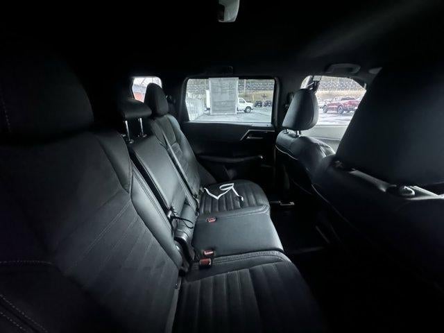 2023 Mitsubishi Outlander SE Special Edition S-AWC