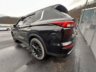 2023 Mitsubishi Outlander SE Special Edition S-AWC