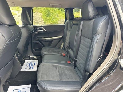 2025 Mitsubishi Outlander SE S-AWC