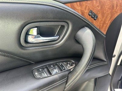 2019 INFINITI QX80 LUXE AWD