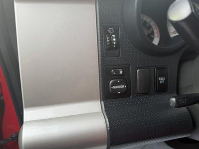 2012 Toyota FJ Cruiser 4WD 4dr Auto (Natl)