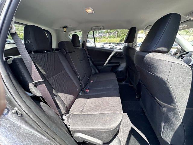 2016 Toyota RAV4 AWD 4dr LE (Natl)