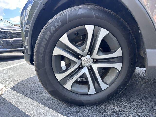 2016 Toyota RAV4 AWD 4dr LE (Natl)