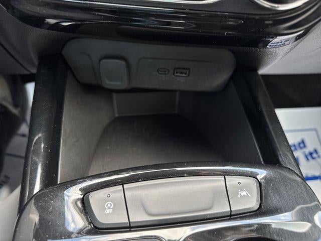 2025 Chevrolet Trax FWD 4dr LT