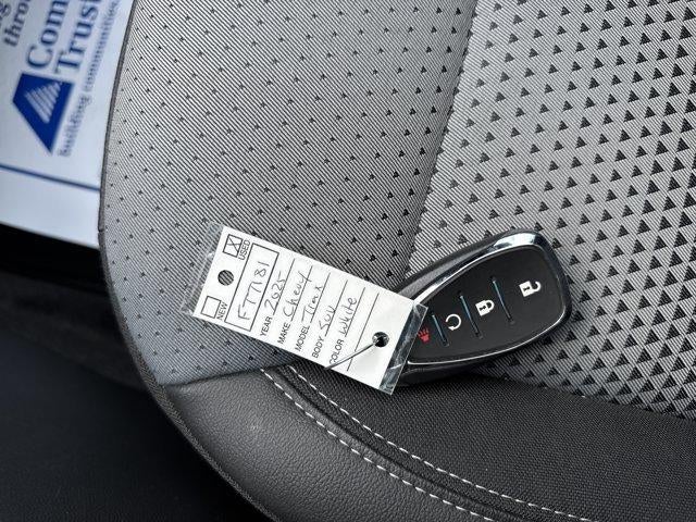 2025 Chevrolet Trax FWD 4dr LT