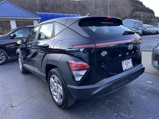 2024 Hyundai KONA SE FWD