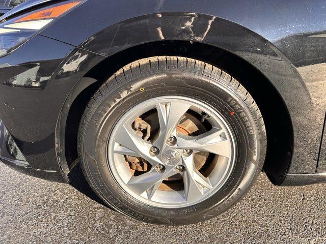 2021 Hyundai ELANTRA SE IVT