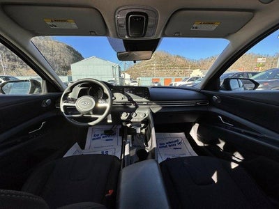 2021 Hyundai ELANTRA SE IVT
