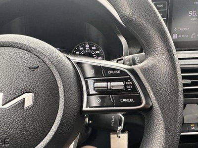 2023 Kia Seltos LX IVT AWD