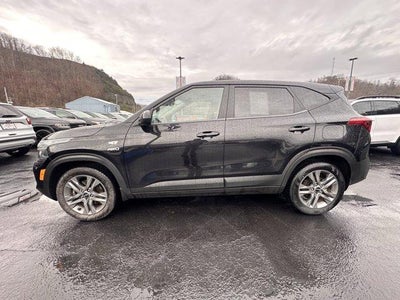 2023 Kia Seltos LX IVT AWD