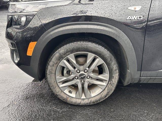 2023 Kia Seltos LX IVT AWD