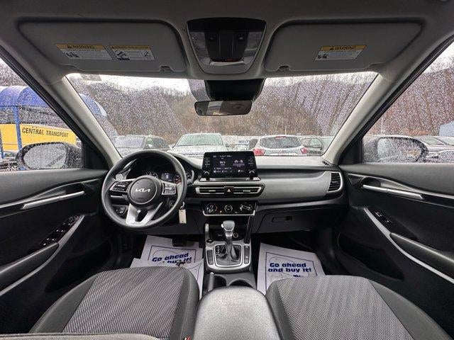 2023 Kia Seltos LX IVT AWD