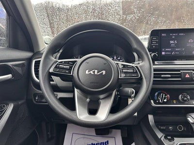 2023 Kia Seltos LX IVT AWD