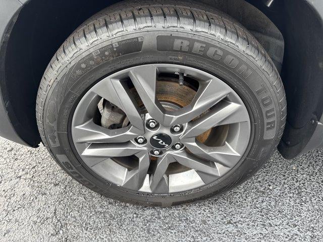 2023 Kia Seltos LX IVT AWD