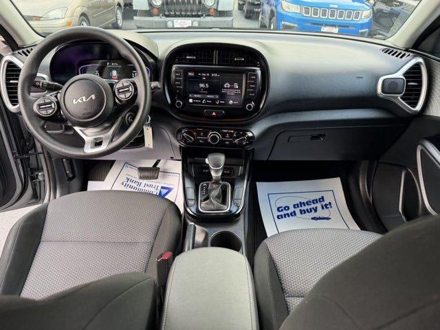 2025 Kia Soul LX FWD
