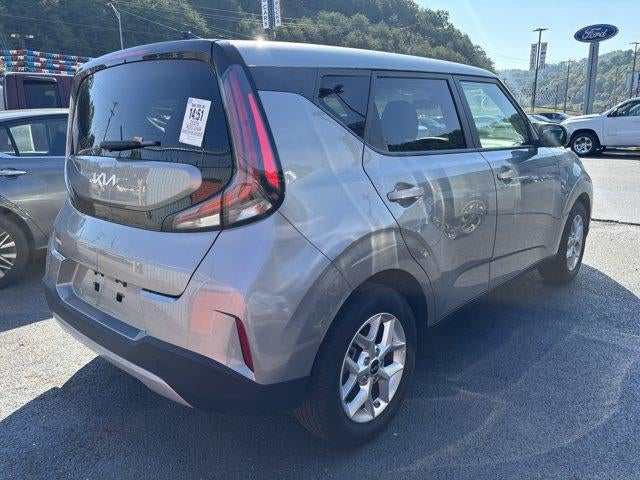 2025 Kia Soul LX FWD