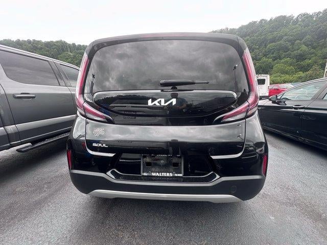2023 Kia Soul LX IVT