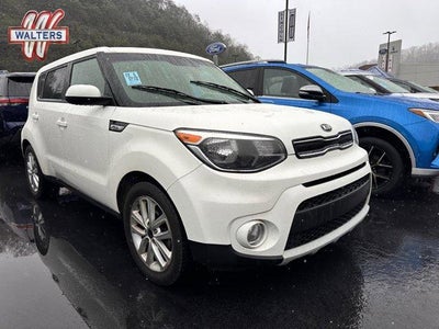 2019 Kia Soul + Auto