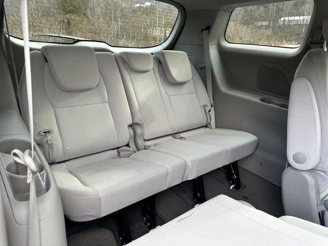 2020 Kia Sedona L FWD