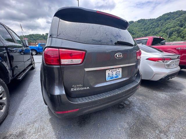 2017 Kia Sedona LX FWD