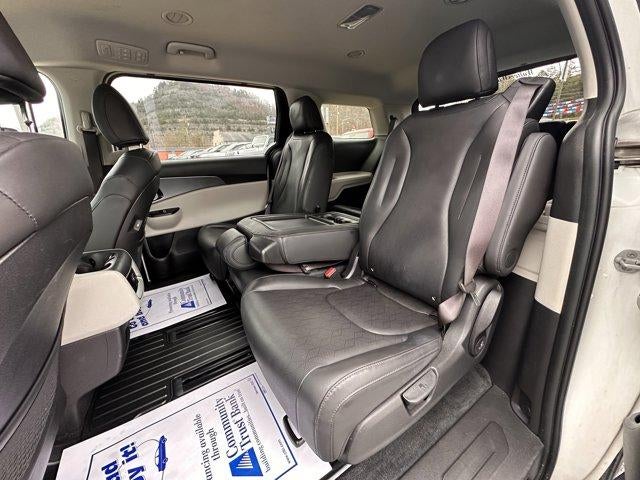 2024 Kia Carnival LX FWD w/Seat Pkg