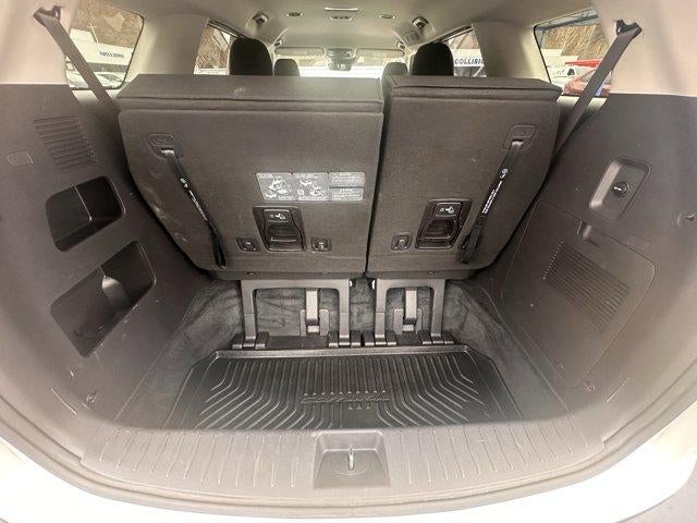 2024 Kia Carnival LX FWD w/Seat Pkg