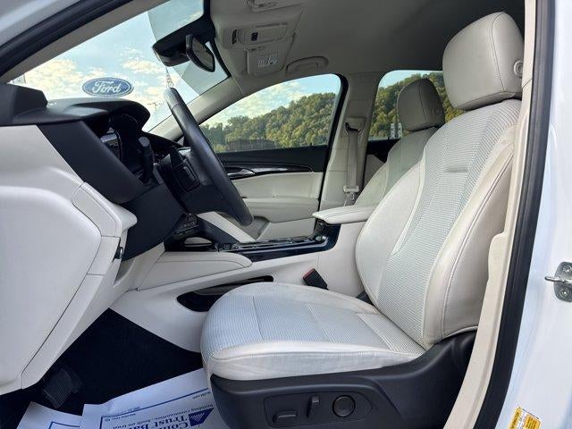 2022 Buick Envision FWD 4dr Preferred