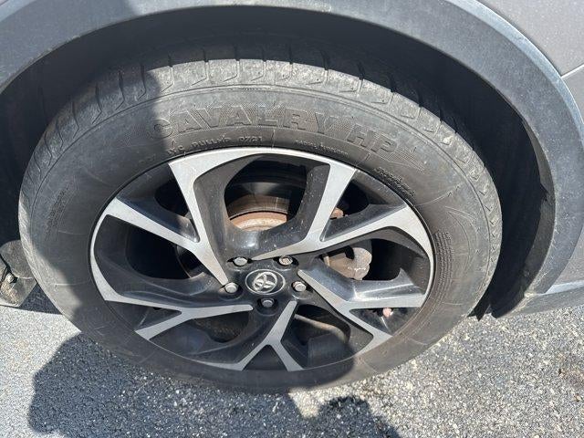 2018 Toyota C-HR XLE Premium FWD (Natl)