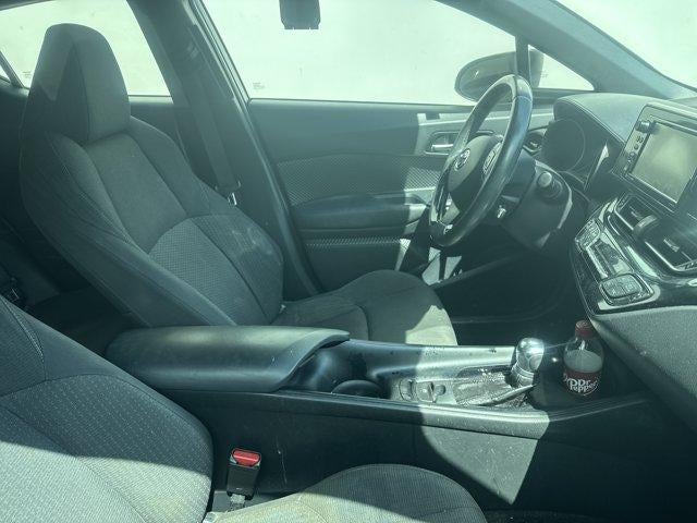 2018 Toyota C-HR XLE Premium FWD (Natl)
