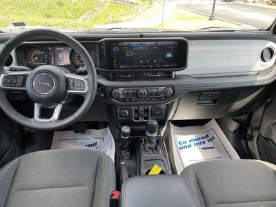 2025 Jeep Wrangler Sahara 4 Door 4x4