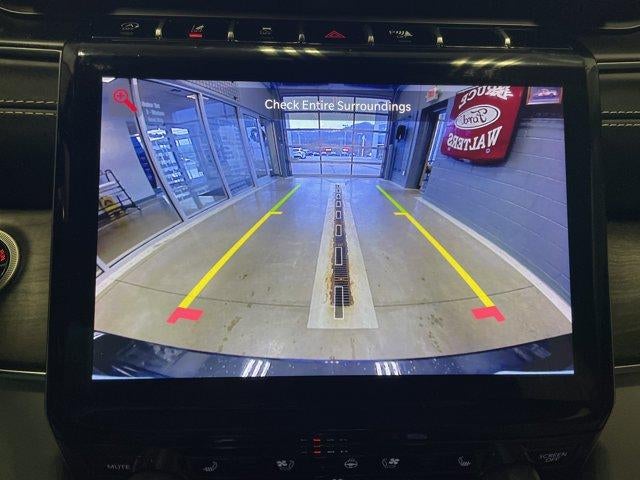 2022 Jeep Grand Cherokee Overland 4x4