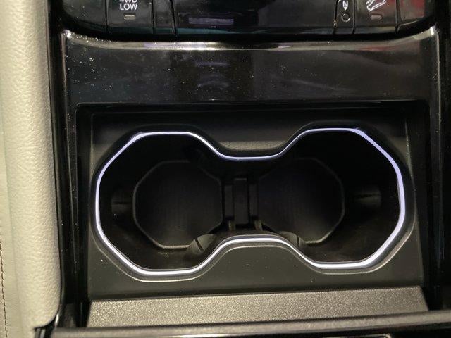 2022 Jeep Grand Cherokee Overland 4x4