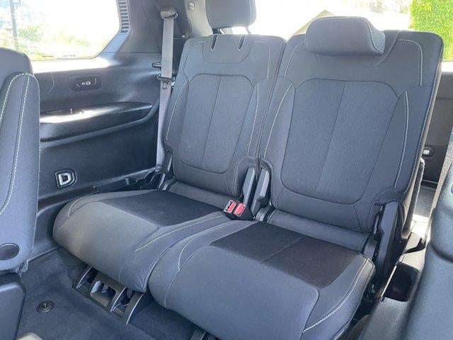 2025 Jeep Grand Cherokee L Laredo X 4x4