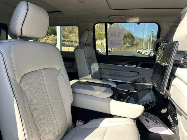 2023 Jeep Grand Wagoneer Series II 4x4