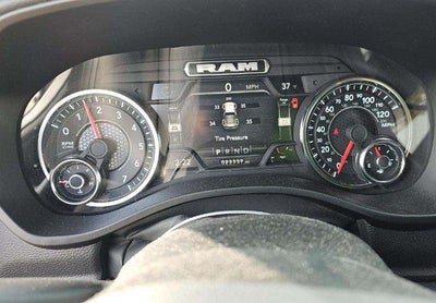 2023 RAM 1500 Big Horn 4x4 Crew Cab 5'7" Box