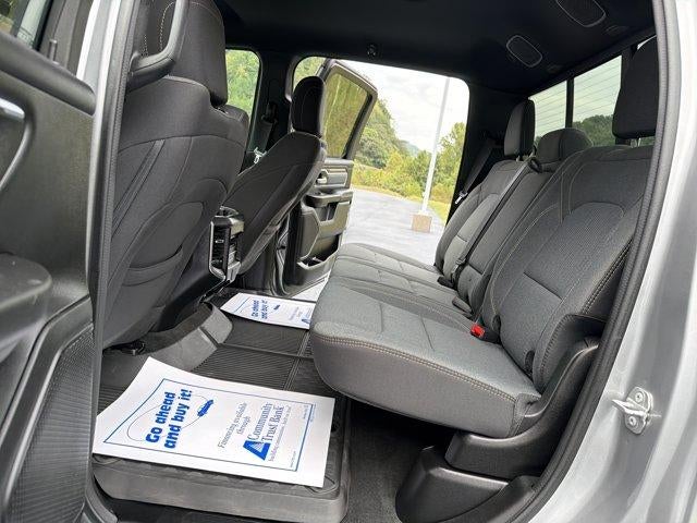 2023 RAM 1500 Big Horn 4x4 Crew Cab 5'7" Box