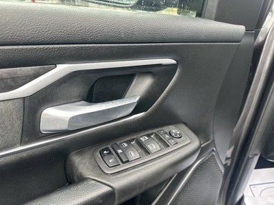 2022 RAM 1500 Big Horn 4x4 Crew Cab 5'7" Box
