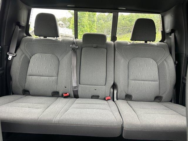 2022 RAM 1500 Big Horn 4x4 Crew Cab 5'7" Box