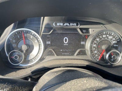 2022 RAM 1500 Big Horn 4x4 Crew Cab 5'7" Box