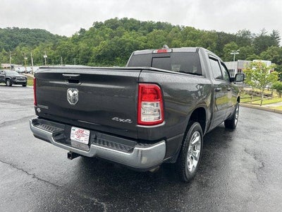 2022 RAM 1500 Big Horn 4x4 Crew Cab 5'7" Box