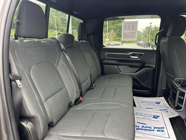 2022 RAM 1500 Big Horn 4x4 Crew Cab 5'7" Box