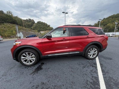 2023 Ford Explorer XLT 4WD