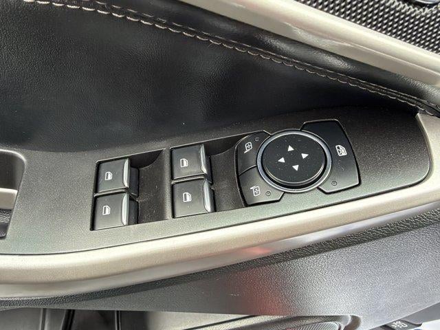 2023 Ford Explorer XLT 4WD