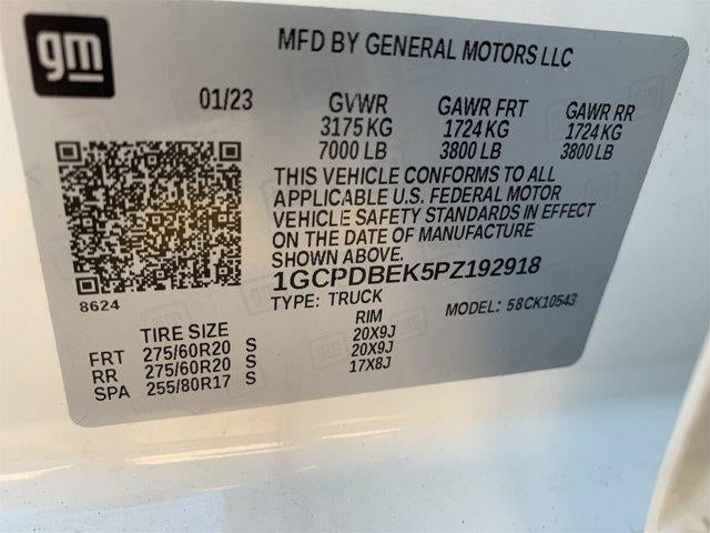 2023 Chevrolet Silverado 1500 Crew Cab Short Box 4-Wheel Drive Custom