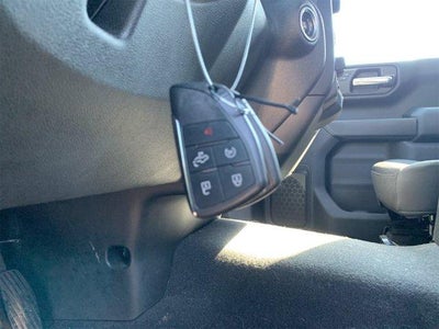 2023 Chevrolet Silverado 1500 Crew Cab Short Box 4-Wheel Drive Custom